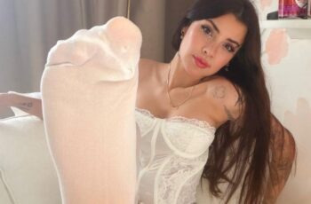 Şehvetli Vücuduyla Eve Gelen Vip Adana Escort Lale
